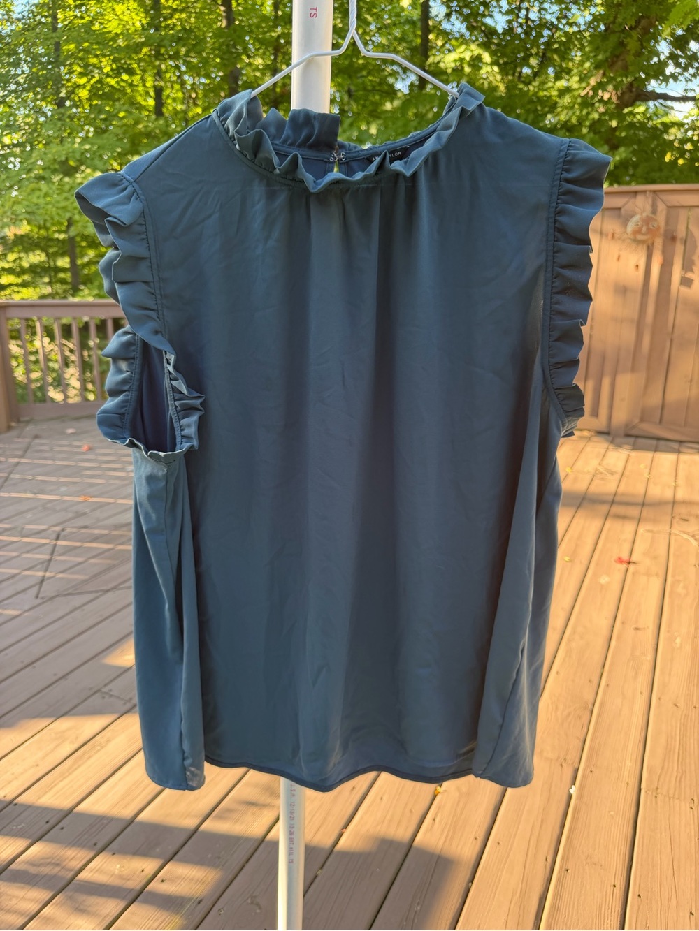 Ann Taylor Navy Ruffled Mock Neck Sleeveless Top
